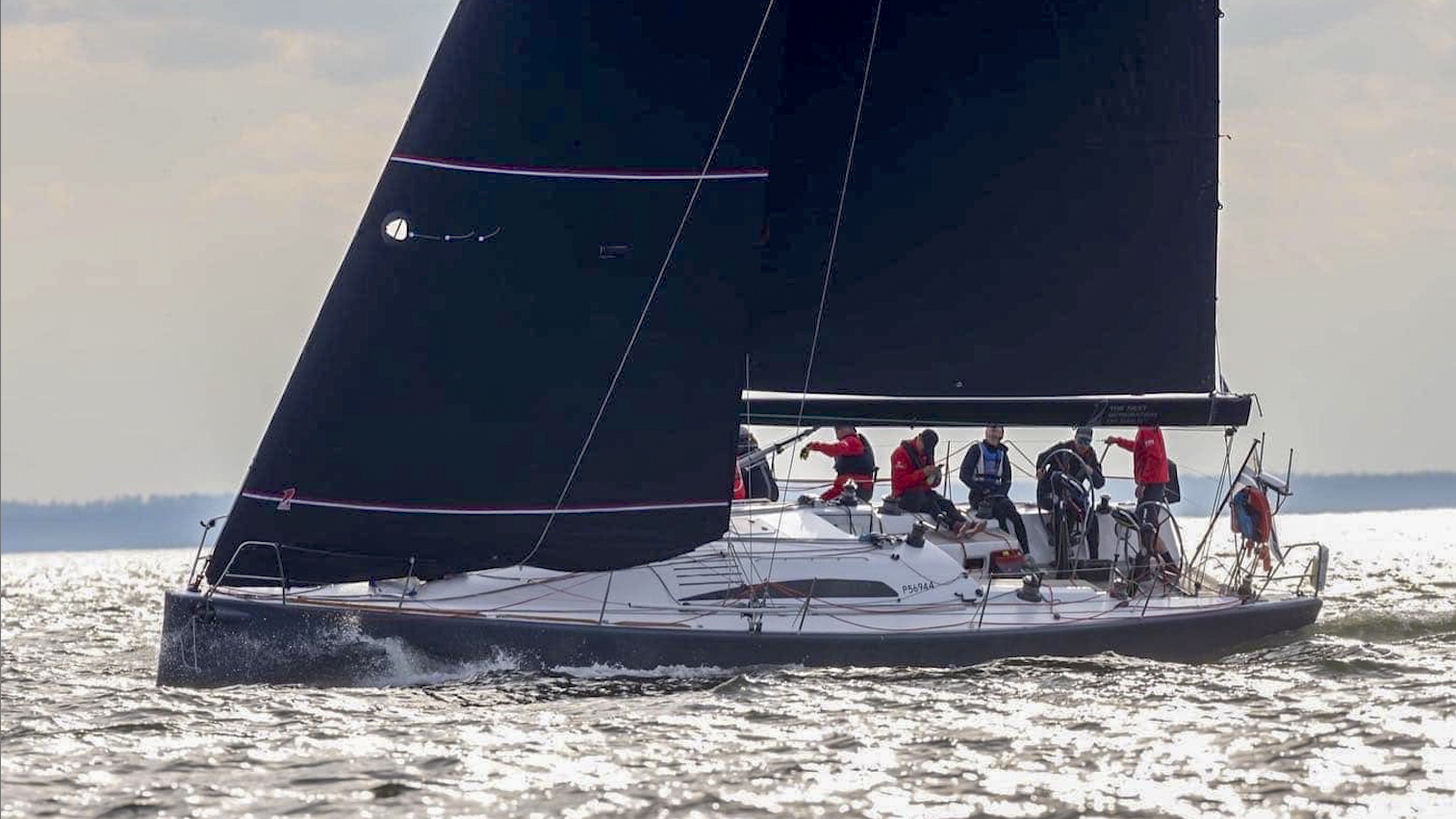 LANDMARK 43 Madame Gray